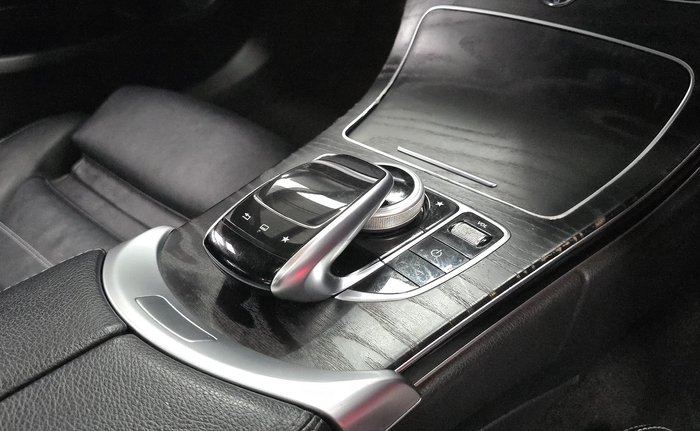 2015 Mercedes-Benz C-Class C250 W205 Hyacinth Red