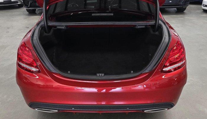 2015 Mercedes-Benz C-Class C250 W205 Hyacinth Red