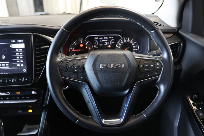 2023 Isuzu MU-X LS-U