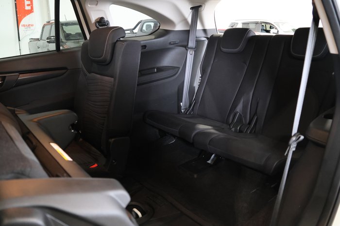 2023 Isuzu MU-X LS-U