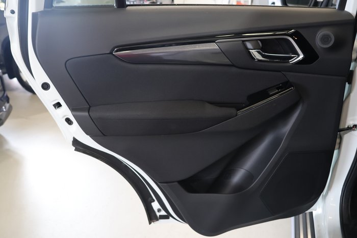 2023 Isuzu MU-X LS-U