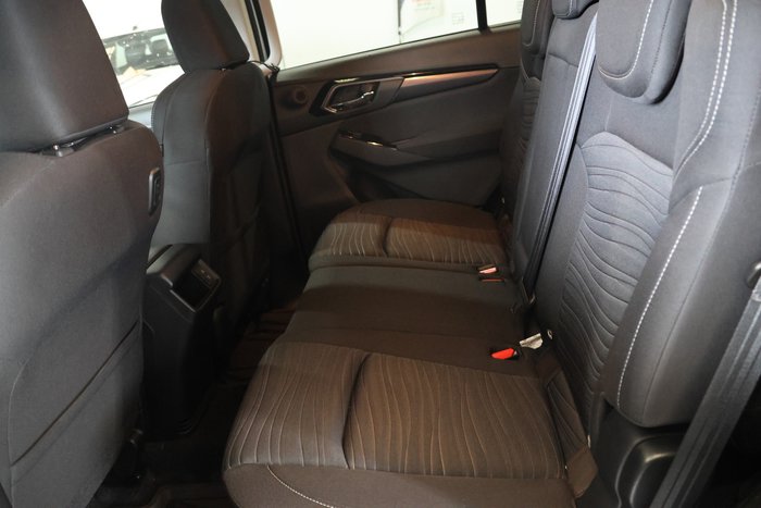 2023 Isuzu MU-X LS-U