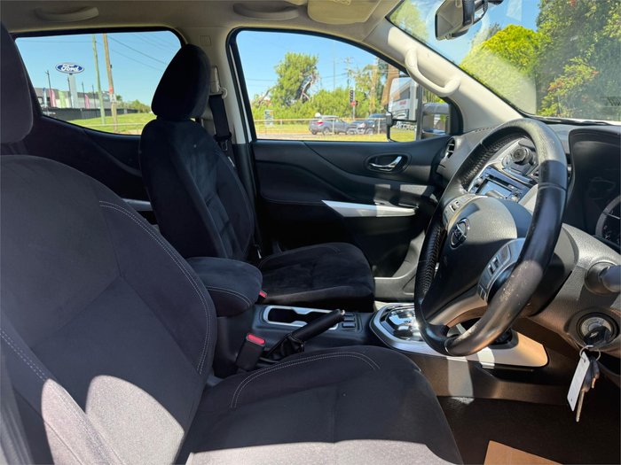 2019 NISSAN NAVARA ST (4x4)