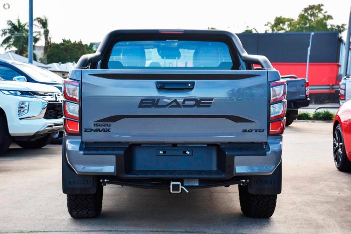 2025 Isuzu D-MAX BLADE