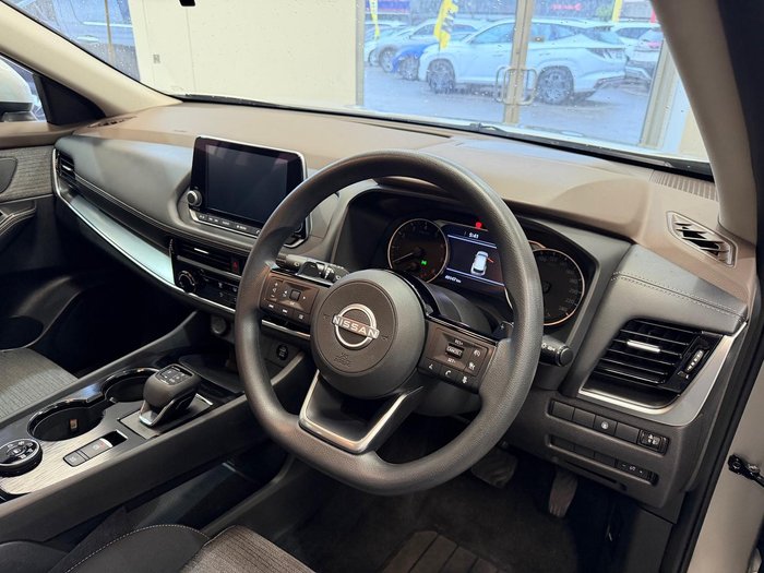 2024 Nissan X-TRAIL ST