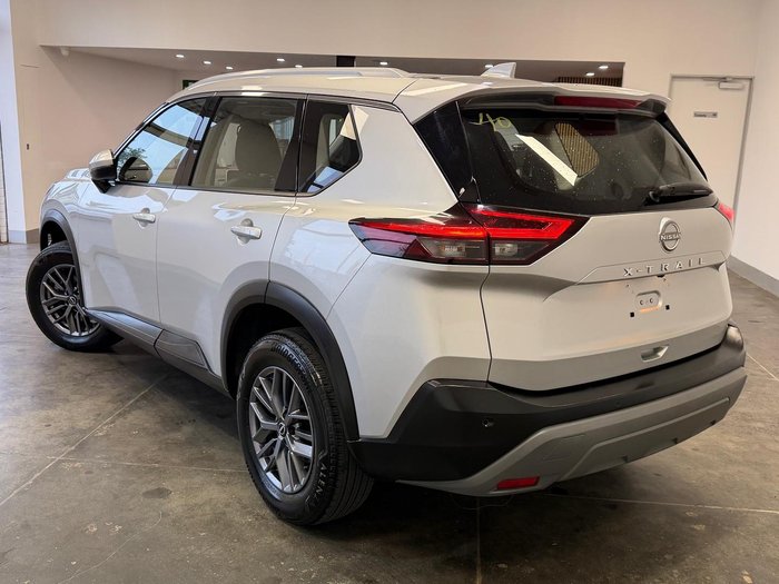 2024 Nissan X-TRAIL ST