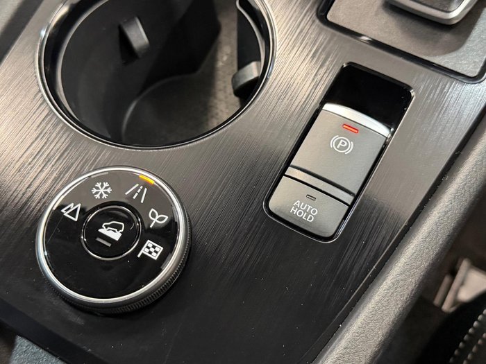 2024 Nissan X-TRAIL ST