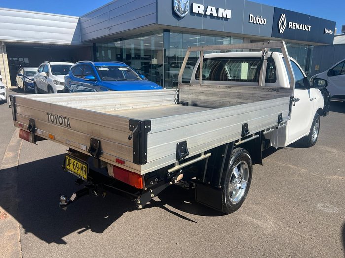 2021 Toyota Hilux Workmate TGN121R 4x2 Glacier White