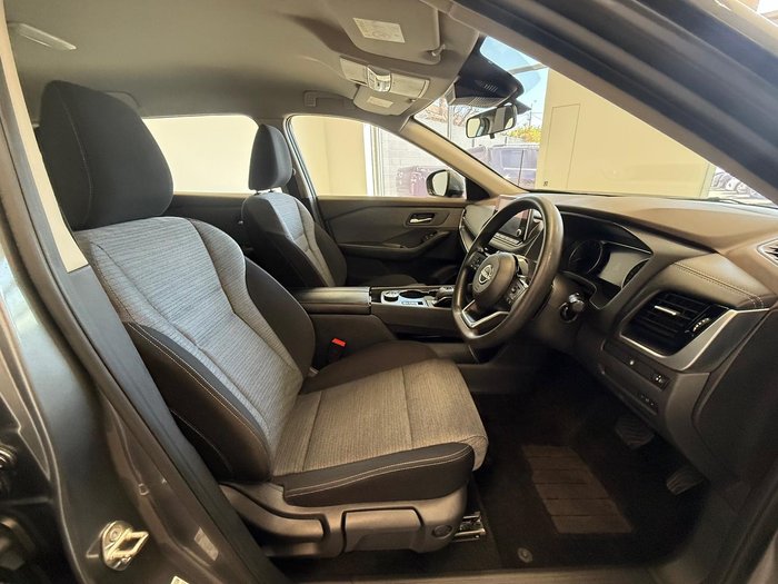 2024 Nissan X-TRAIL ST