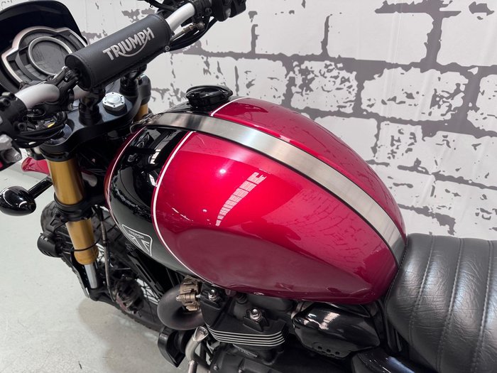 2022 Triumph Scrambler XE Scrambler Red
