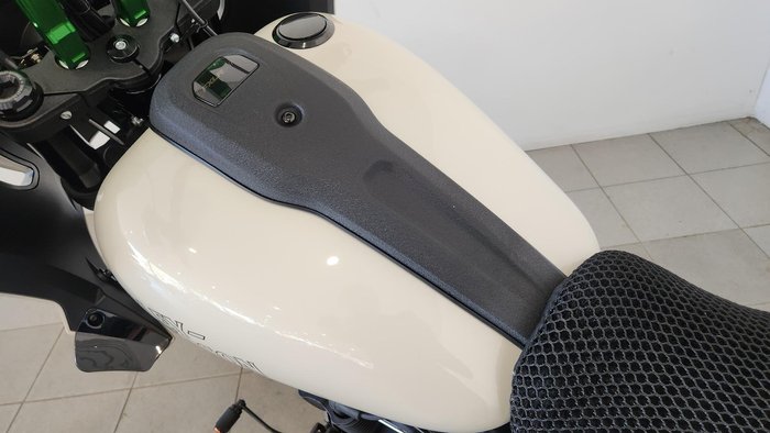 2023 Harley-Davidson Low Rider ST 117 (FXLRST) Softail Beige