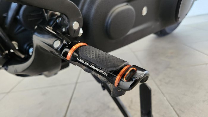 2023 Harley-Davidson Low Rider ST 117 (FXLRST) Softail Beige