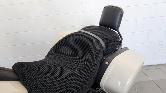 2023 Harley-Davidson Low Rider ST 117 (FXLRST) Softail Beige