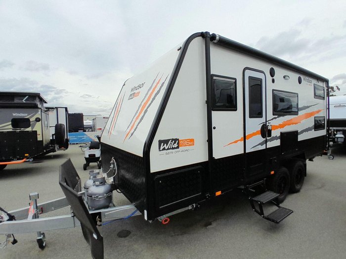 2025 Windsor Genesis 196Md Wild 19'6