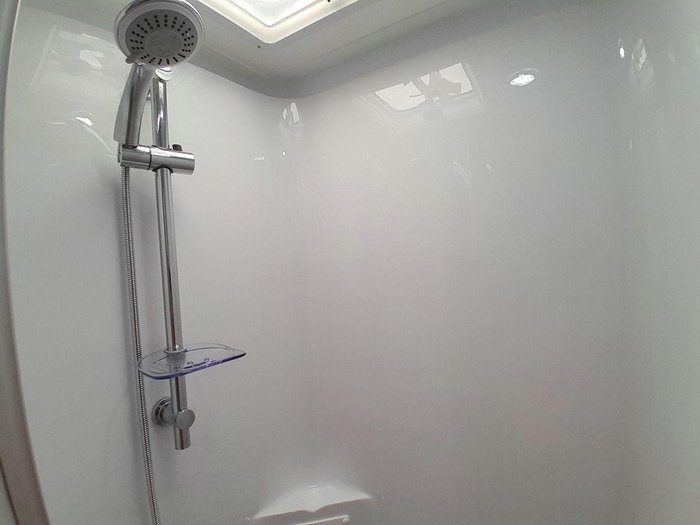 2025 Windsor Genesis 196Md Wild 19'6