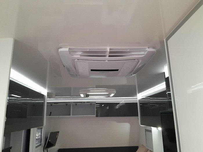 2025 Windsor Genesis 196Md Wild 19'6