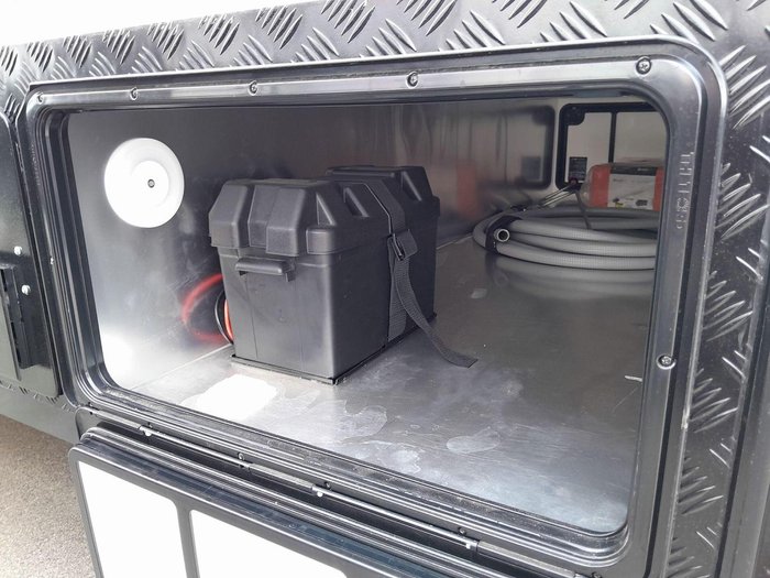 2025 Windsor Genesis 176Rd 17'