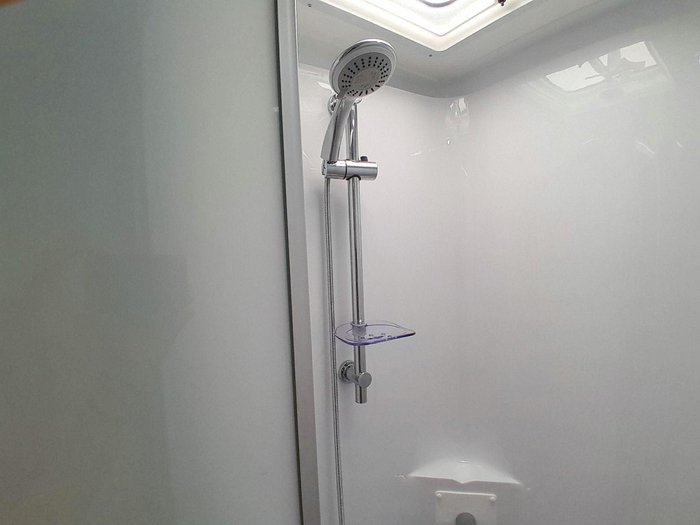 2025 Windsor Genesis 196Md Wild 19'6