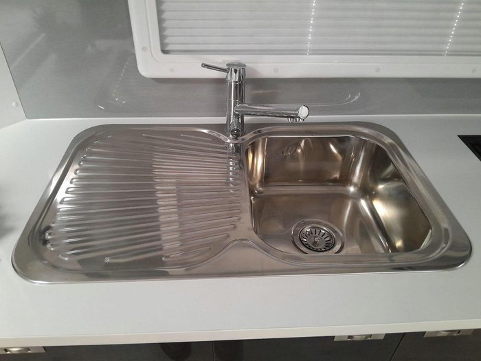 2025 Windsor Genesis 220Md 22' 2 Bunk