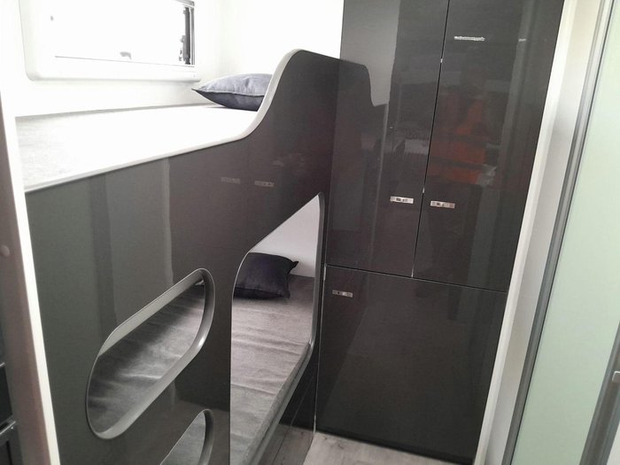 2025 Windsor Genesis 220Md 22' 2 Bunk