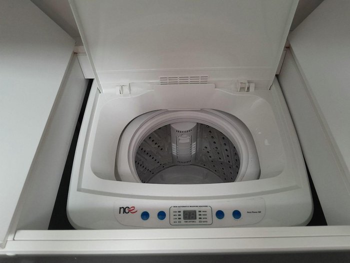 2025 Windsor Genesis 220Md 22' 2 Bunk