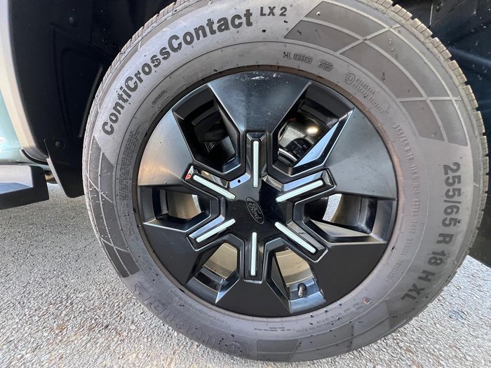 2025 Ford Ranger PHEV Stormtrak