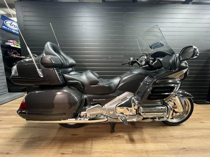 2010 Honda GL1800 (GL1800A) GOLDWING Grey
