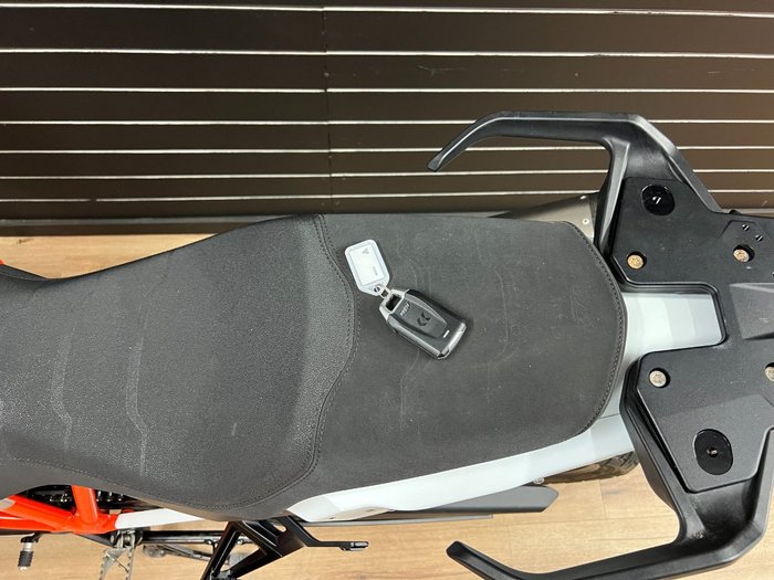 2021 KTM SUPER ADVENTURE R Orange