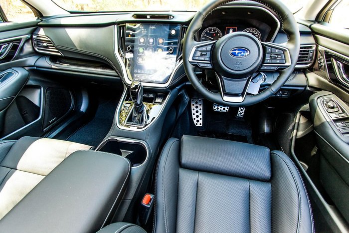 2025 Subaru Outback AWD Touring XT