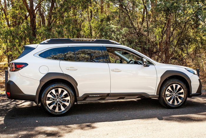 2025 Subaru Outback AWD Touring XT