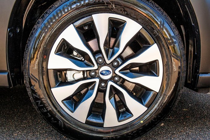 2025 Subaru Outback AWD Touring XT