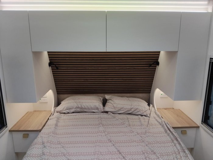 2025 New Age Caravans My26 New Floor Plan Manta Ray Mr19er Couples Van