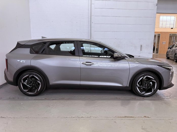 2025 Kia K4 Sport+