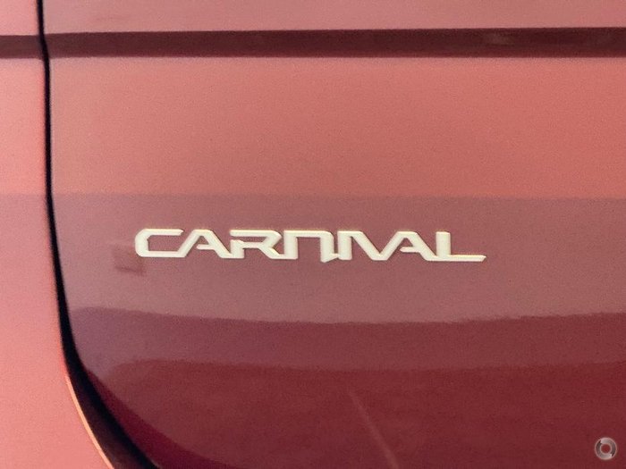 2023 Kia Carnival S