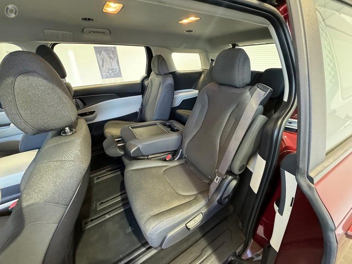 2023 Kia Carnival S
