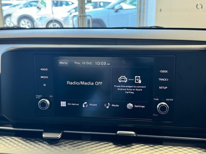 2023 Kia Carnival S