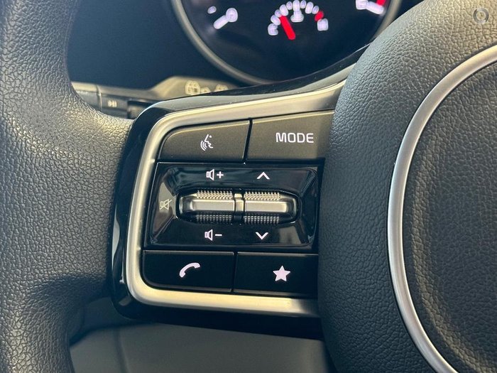 2023 Kia Carnival S