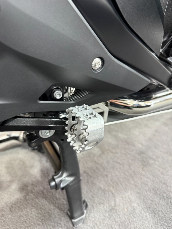 2025 BMW Motorrad 2025 Bmw 1300CC R 1300 GS Triple Black BLACK STORM METALLIC