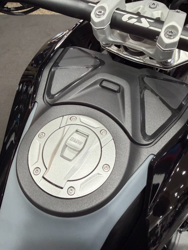 2025 BMW Motorrad 2025 Bmw 1300CC R 1300 GS Triple Black BLACK STORM METALLIC