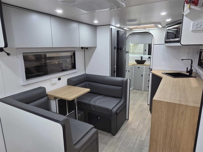 2022 Vacationer Caravans Talon
