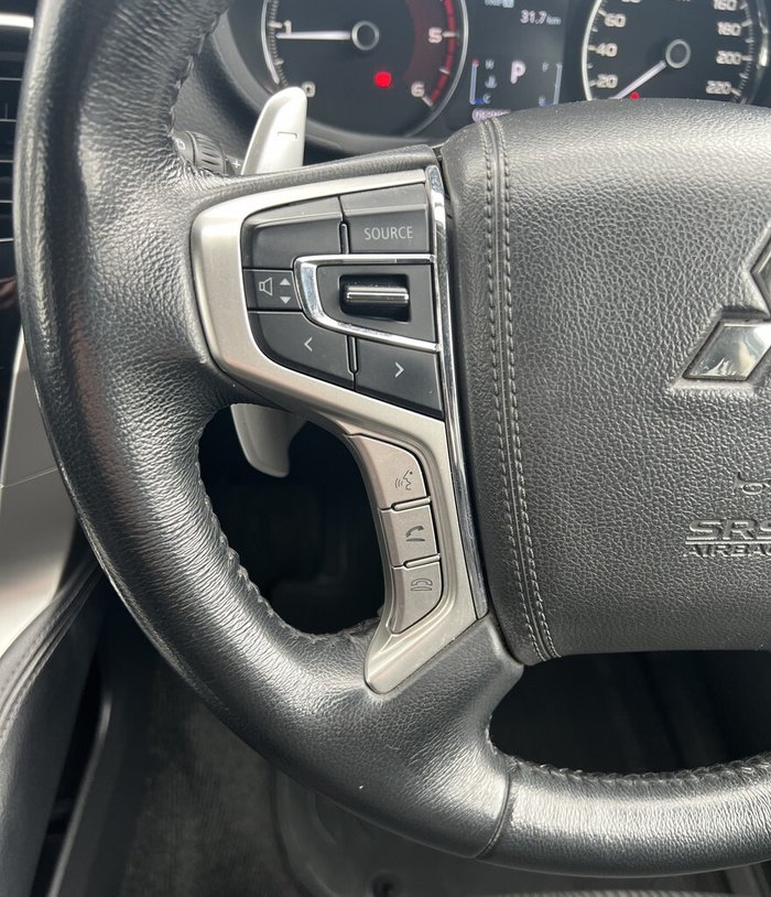 2021 Mitsubishi Pajero Sport GLS