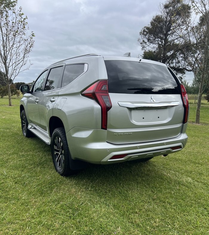 2021 Mitsubishi Pajero Sport GLS