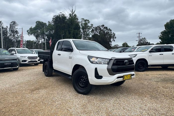 2021 Toyota Hilux SR