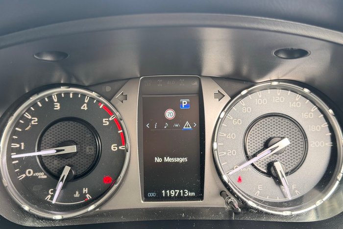 2021 Toyota Hilux SR