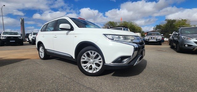 2020 MITSUBISHI OUTLANDER