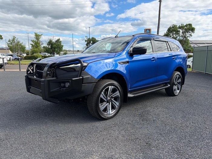 2025 Isuzu MU-X LS-T