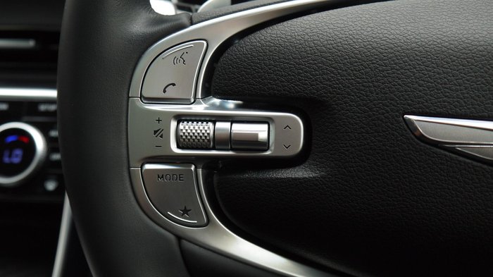 2022 Genesis GV80 2.5T