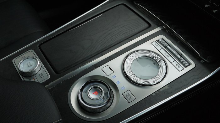 2022 Genesis GV80 2.5T