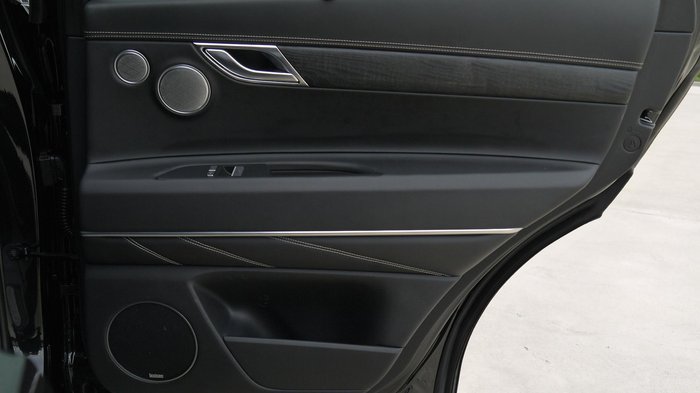 2022 Genesis GV80 2.5T