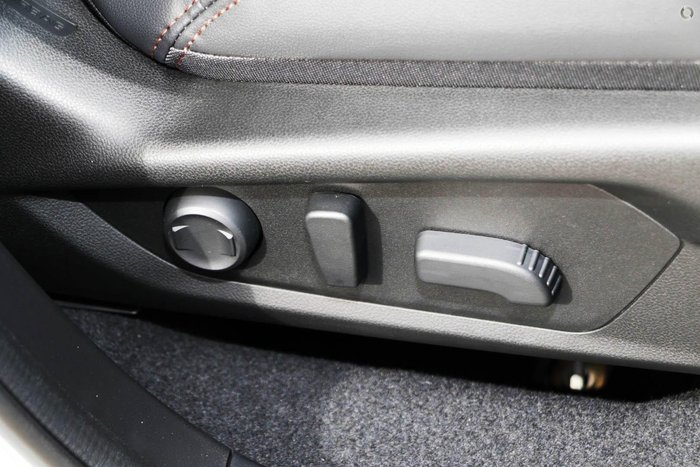 2025 Subaru Forester Touring S6 MY26 AWD Crystal White